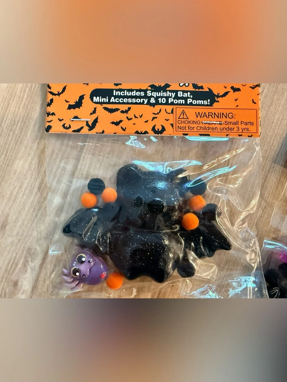 🔥 Zorbitz Black Squishy Bat 🖤